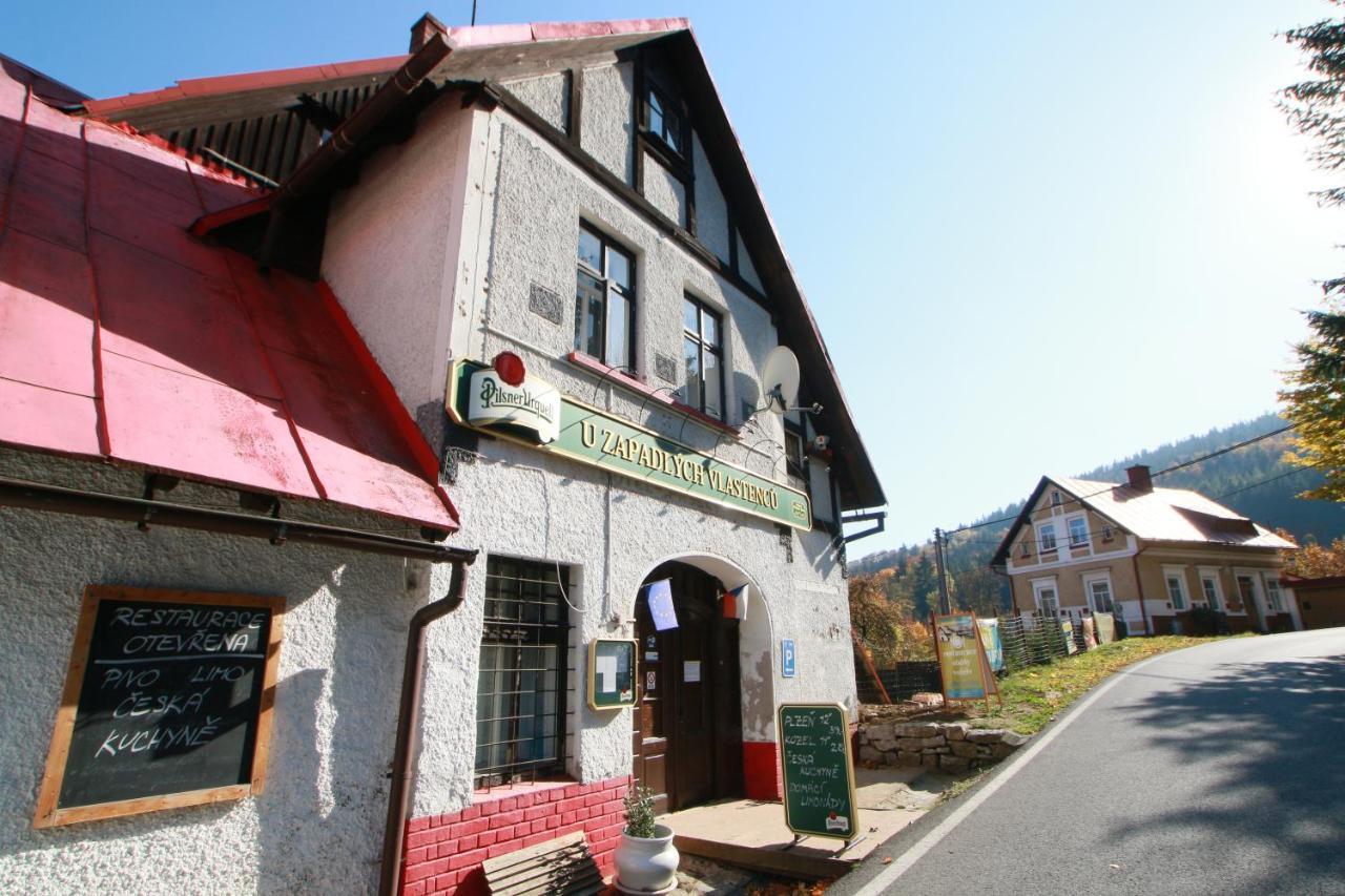 Penzion Paseky U Zapadlych Vlastencu Exterior photo